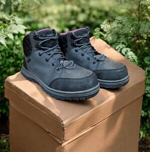 Skechers Work McColl Composite Toe Waterproof Work Boots Women Size 7.5